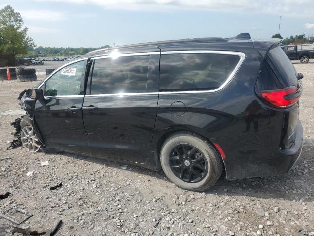 Chrysler Pacifica Touring L Image 6