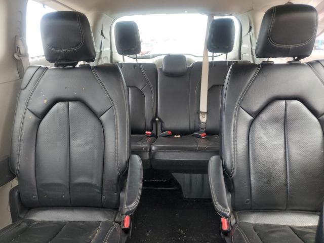 Chrysler Pacifica Touring L Image 11