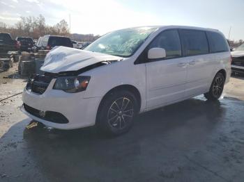  Salvage Dodge Caravan