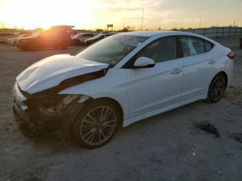  Salvage Hyundai ELANTRA