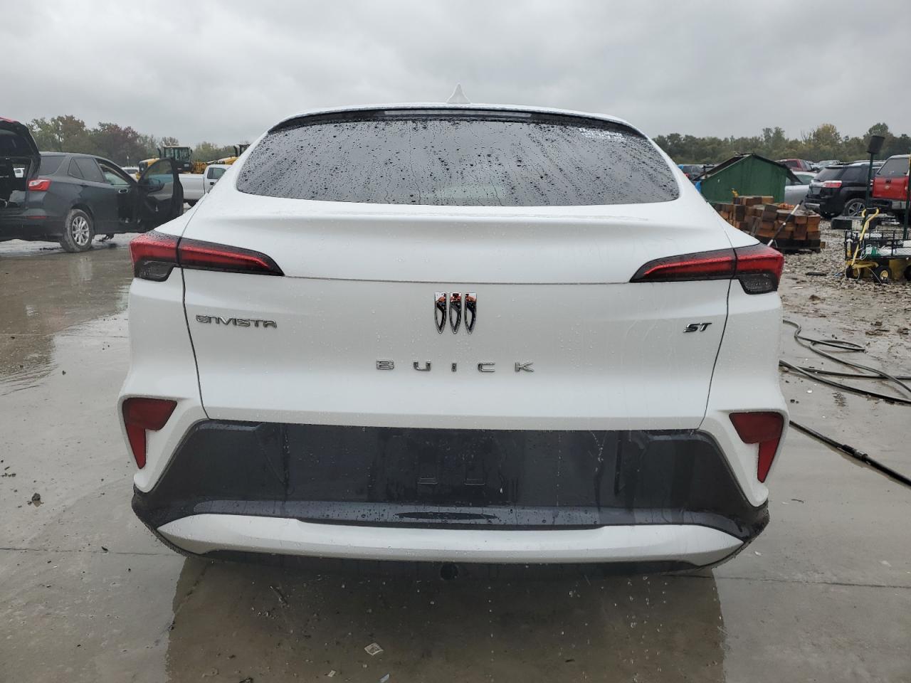 Buick Envista Sp Sport Touring Image 2