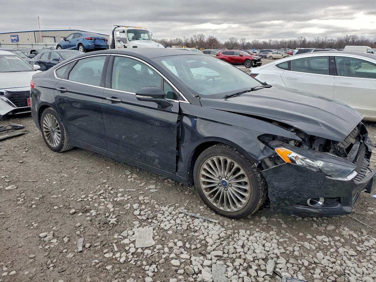 Ford Fusion Titanium Image 4