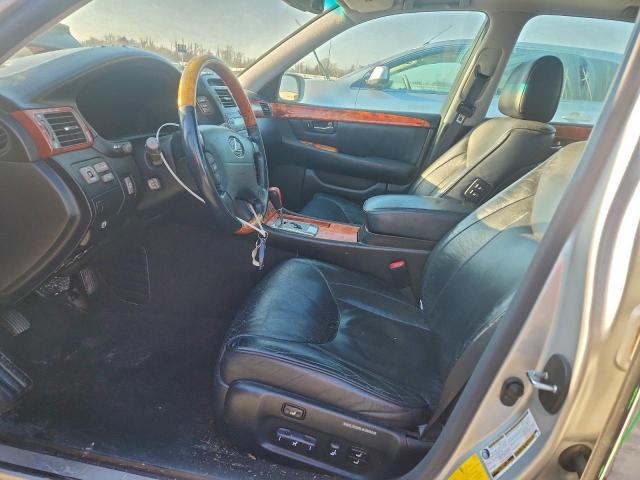 Lexus LS 430 Image 8