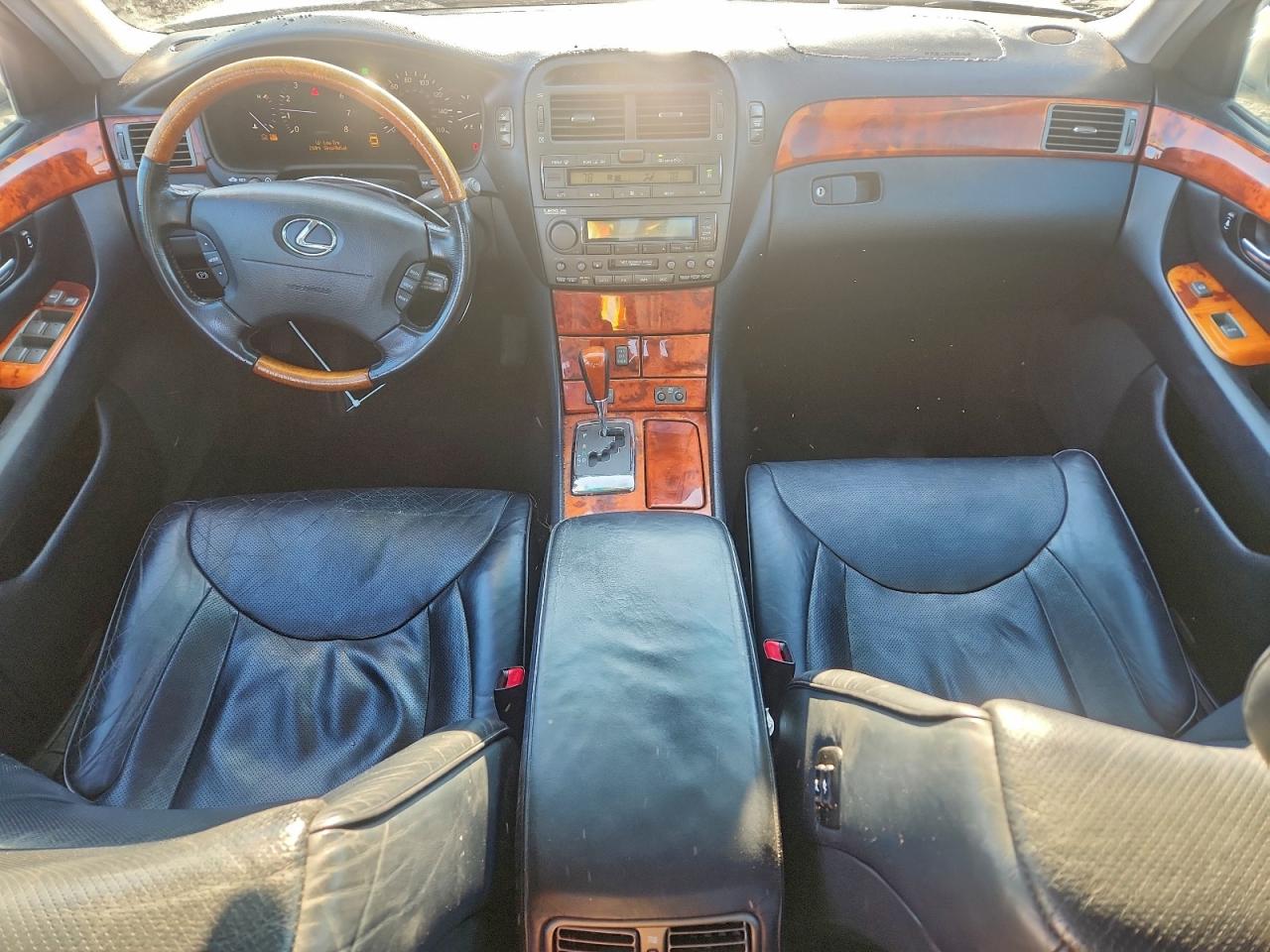 Lexus LS 430 Image 9