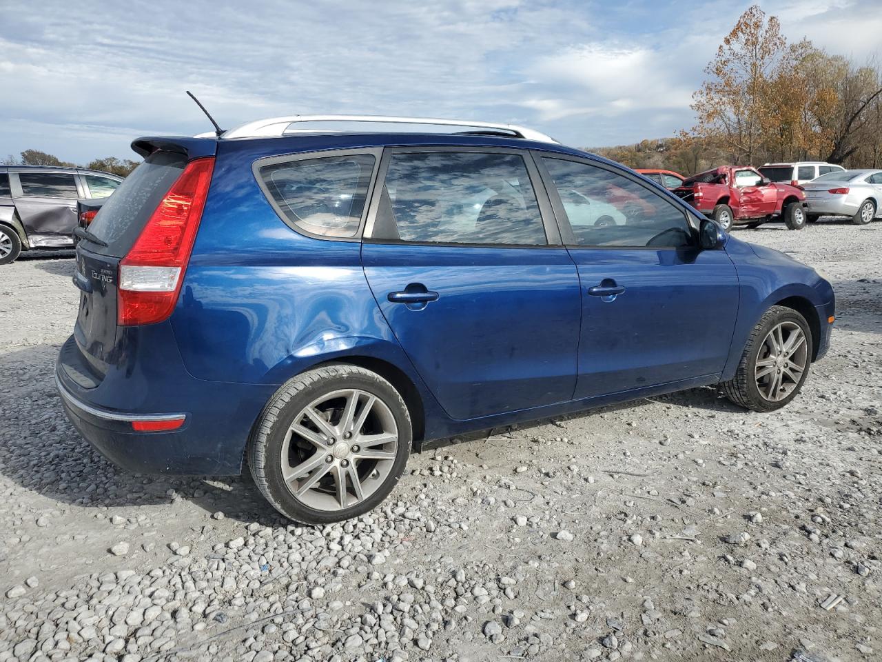 Hyundai ELANTRA Gls Image 2