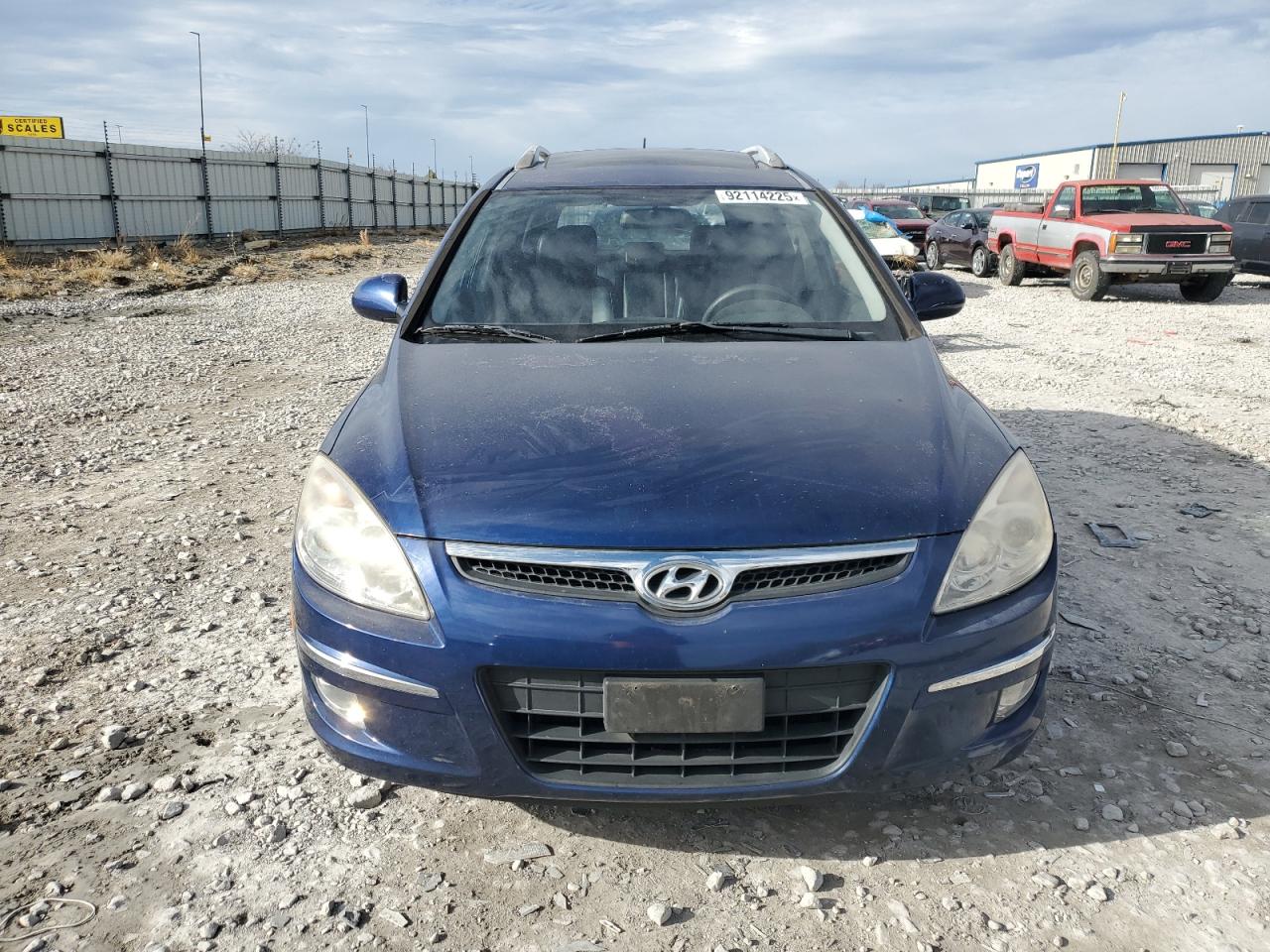 Hyundai ELANTRA Gls Image 3