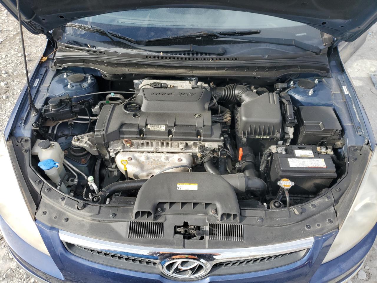 Hyundai ELANTRA Gls Image 12