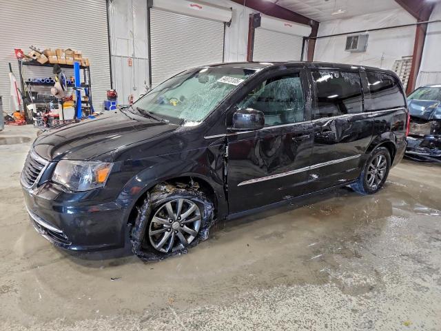  Salvage Chrysler Minivan