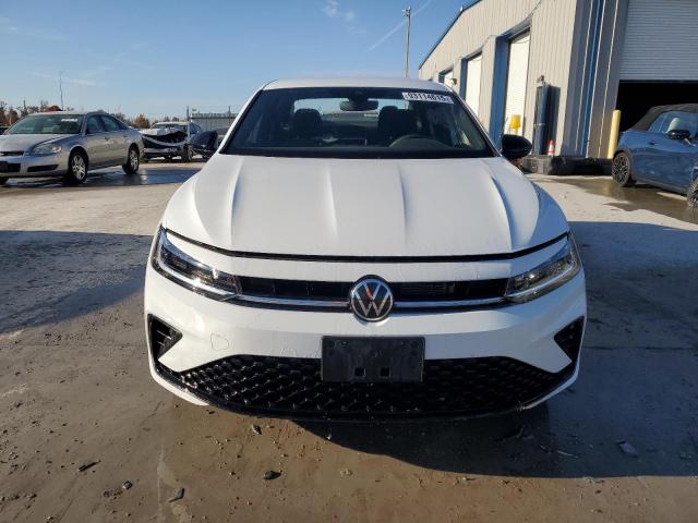 Volkswagen Jetta Sport Image 12