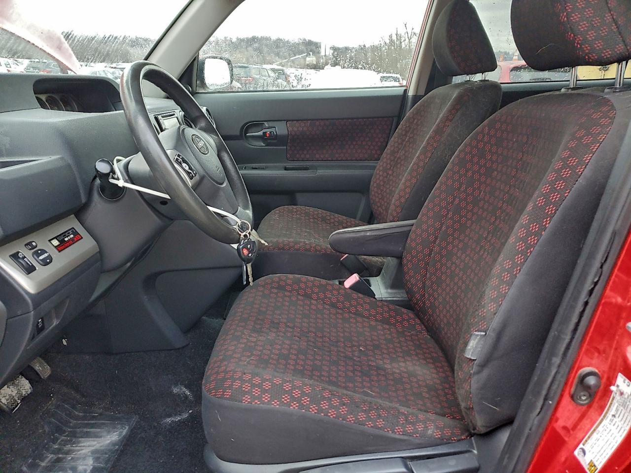 Scion xB Xb Image 11