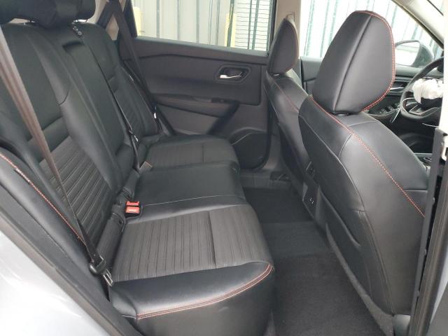 Nissan Rogue Sv Image 12