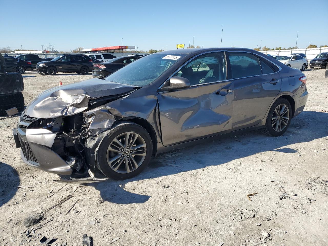 Toyota Camry Le Image 1