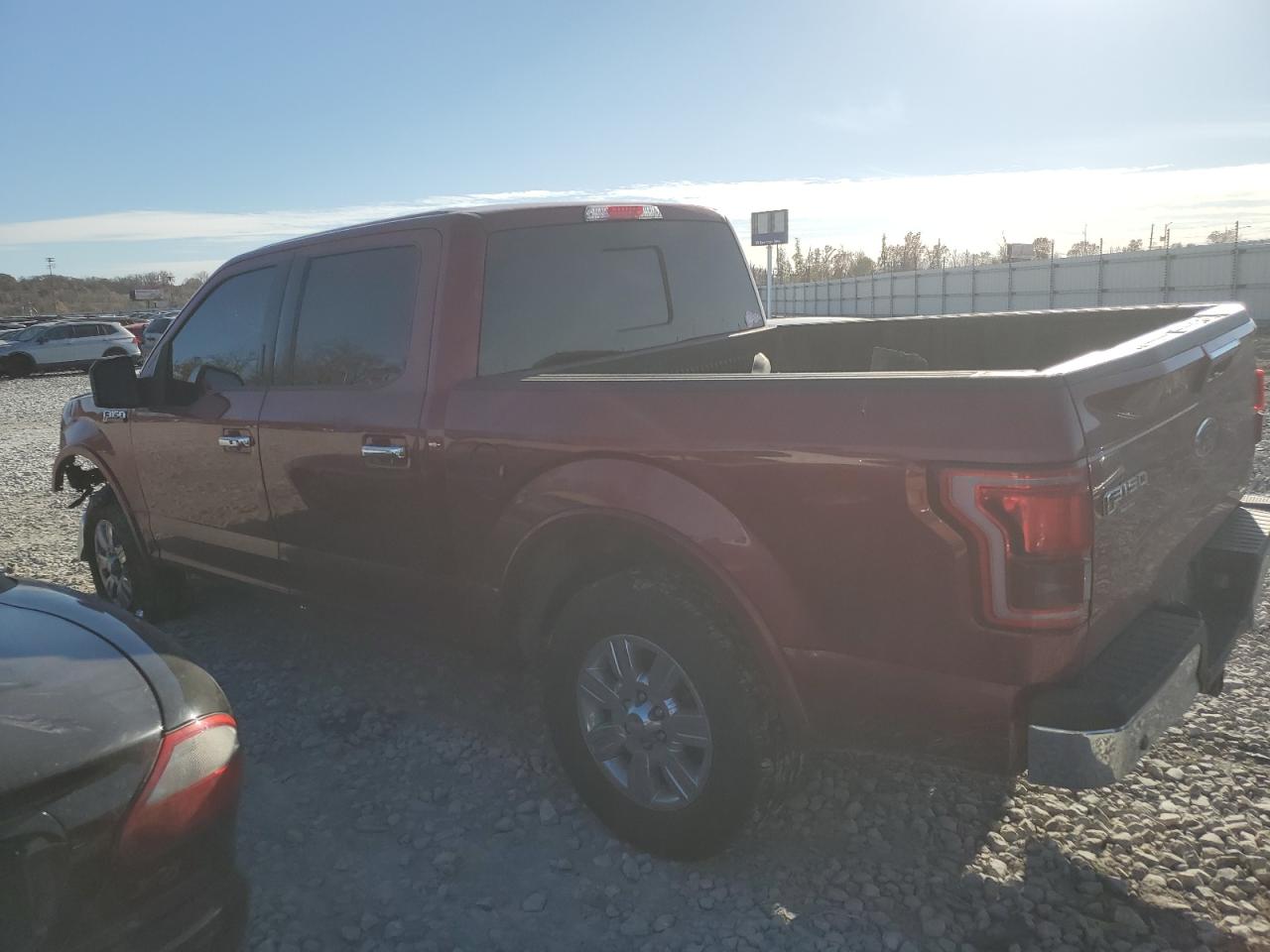 Ford F-150 Supercrew Image 4