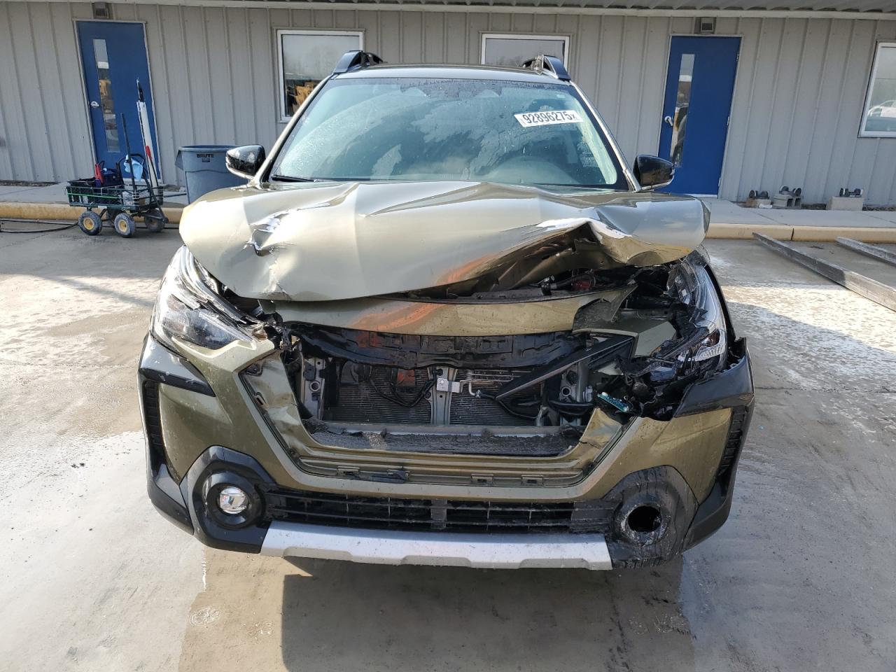 Subaru Outback Limited Image 2