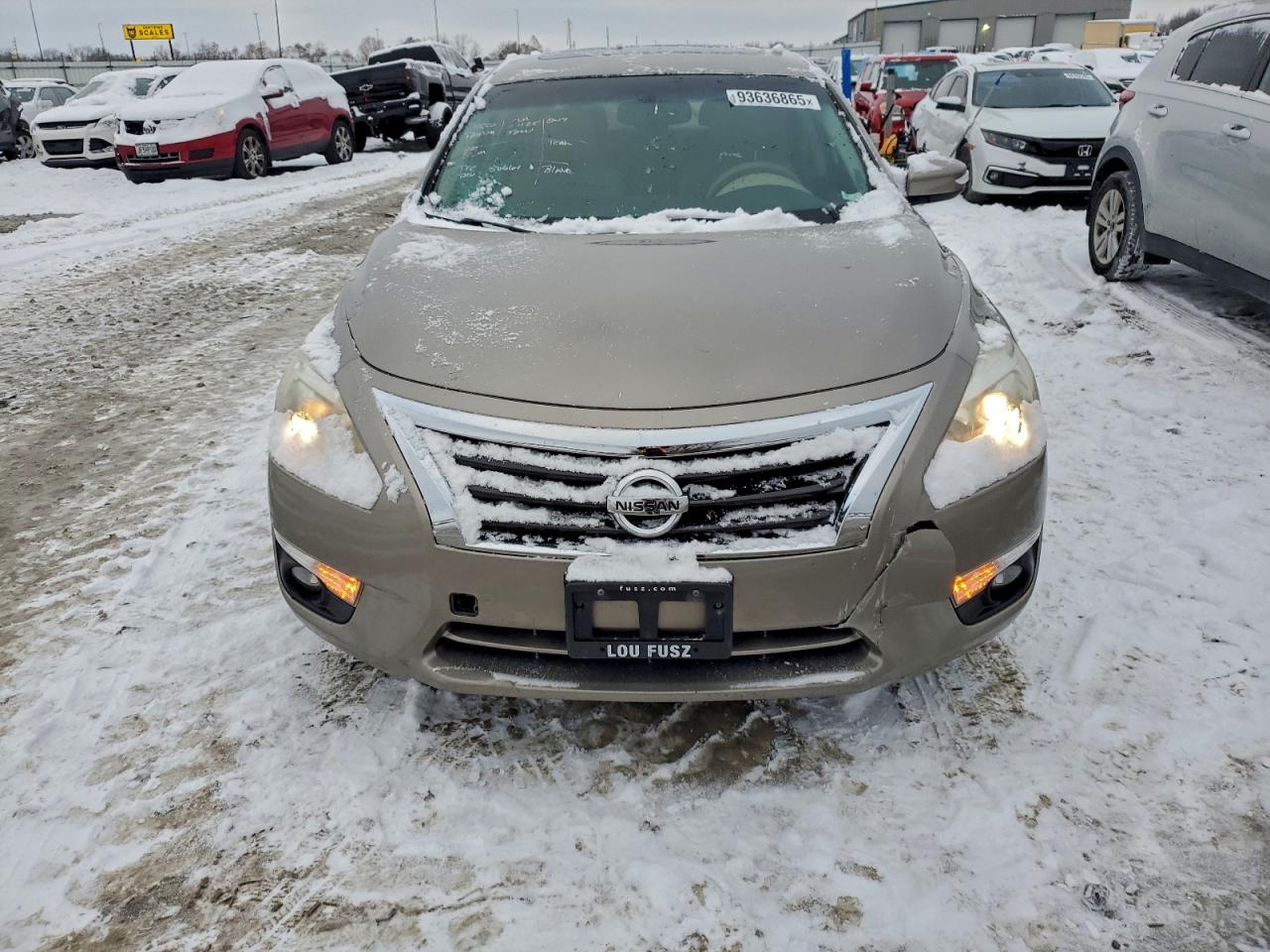 Nissan Altima 2.5 Image 3