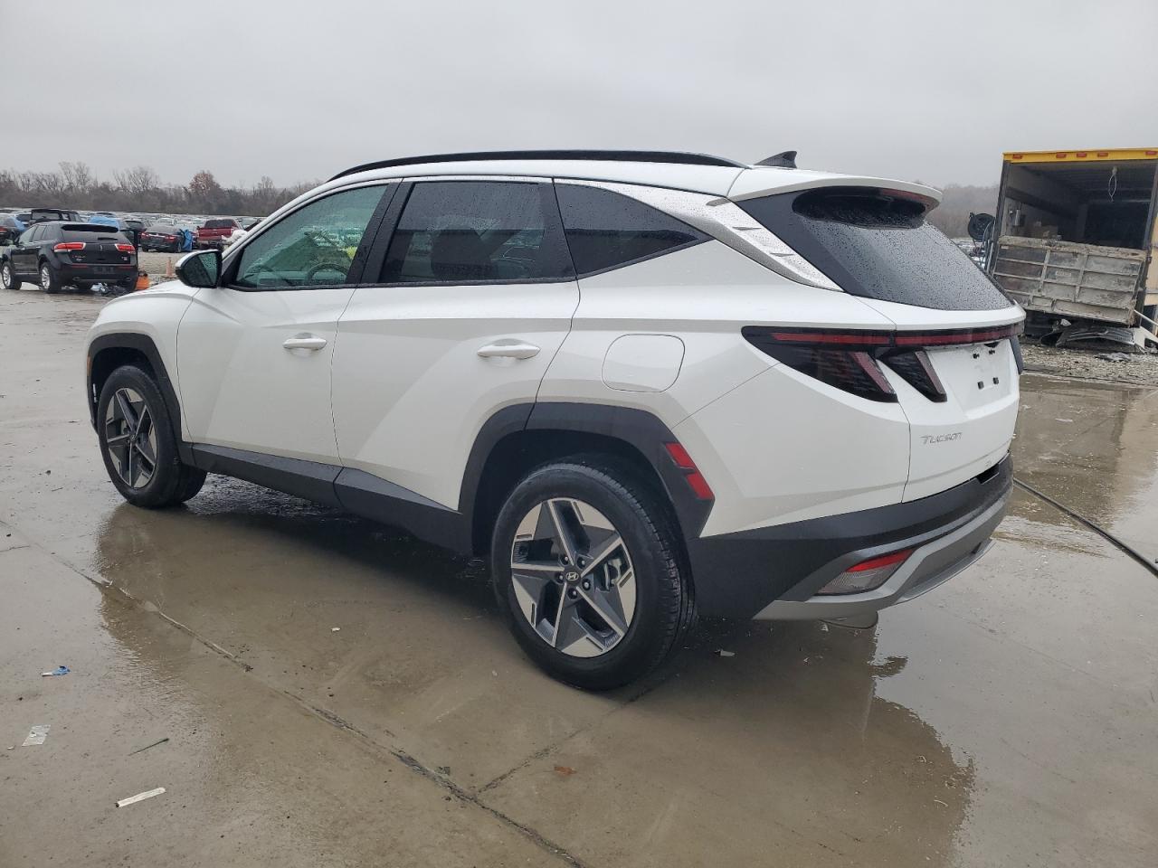 Hyundai TUCSON Sel Convenience Image 3