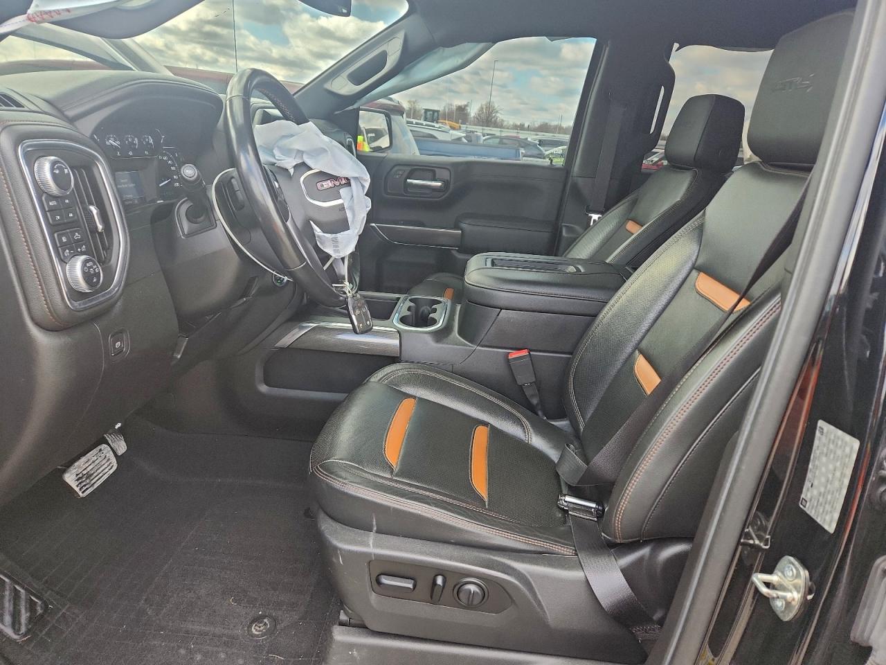 GMC Sierra K1500 At4 Image 11