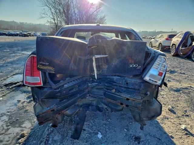 Chrysler 300 S Image 5