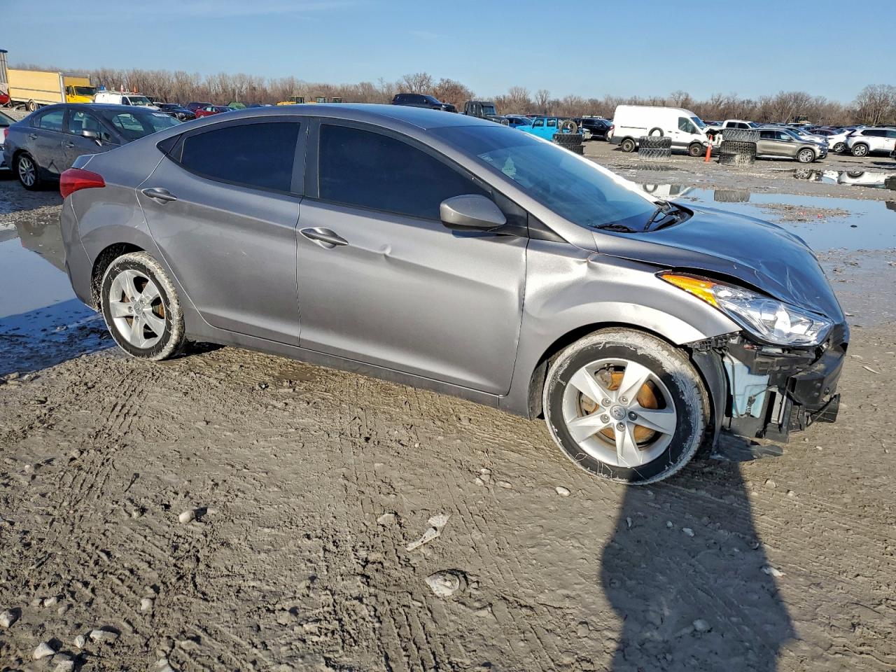 Hyundai ELANTRA Gls Image 3