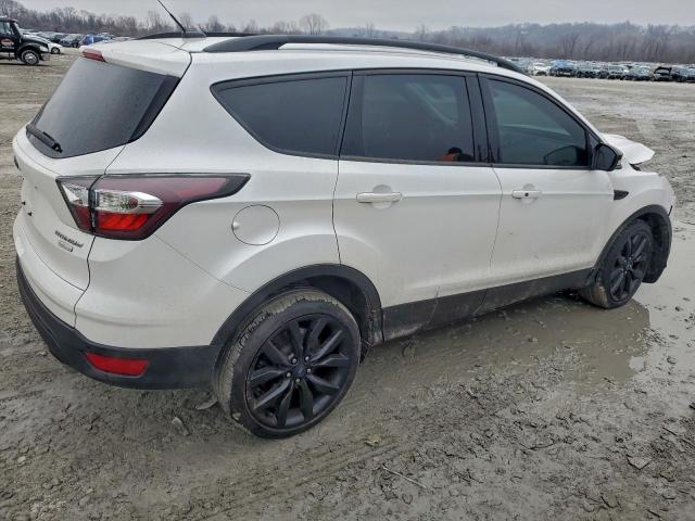Ford Escape Titanium Image 6