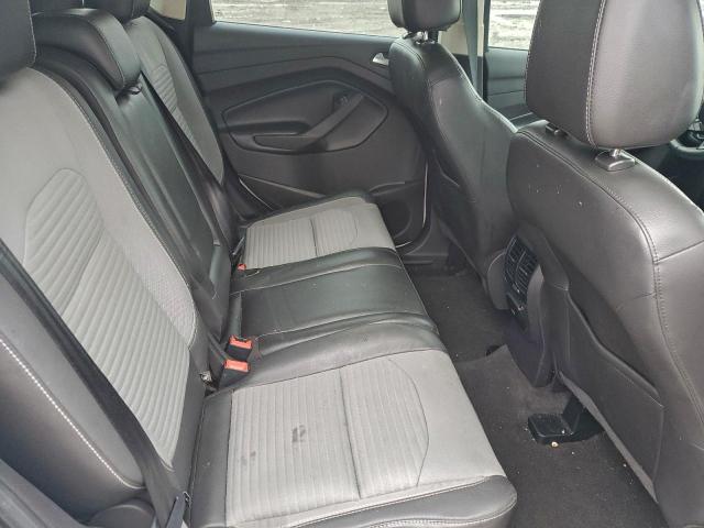 Ford Escape Titanium Image 12