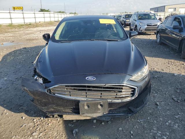 Ford Fusion Se Image 4