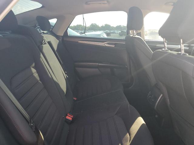 Ford Fusion Se Image 11