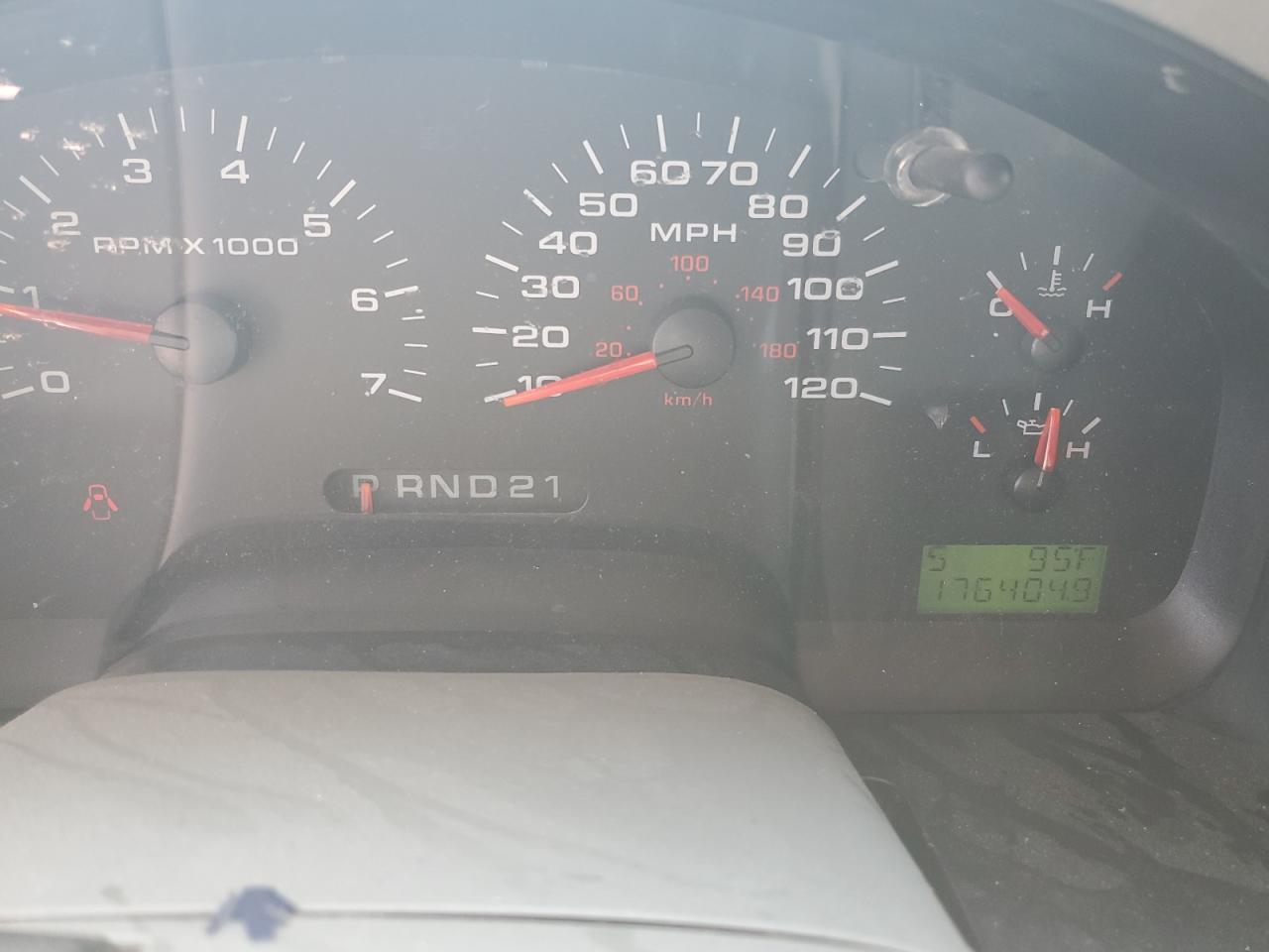 Ford F-150 Supercrew Image 9