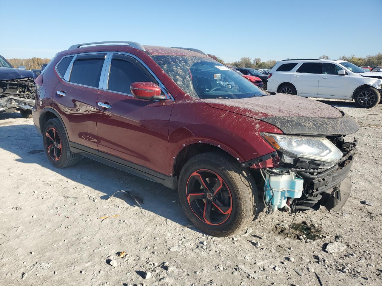 Nissan Rogue S Image 4