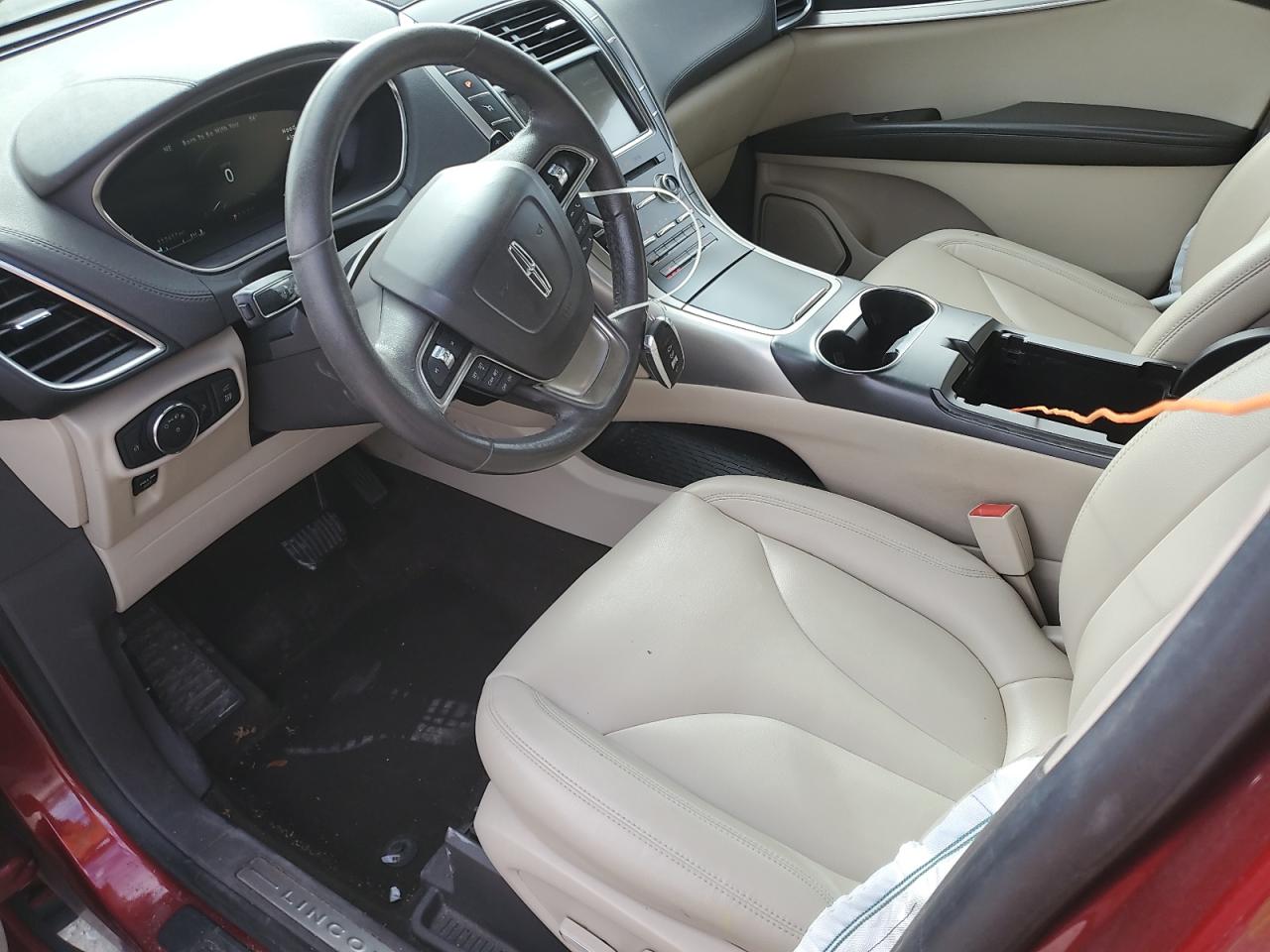 Lincoln Nautilus Image 5