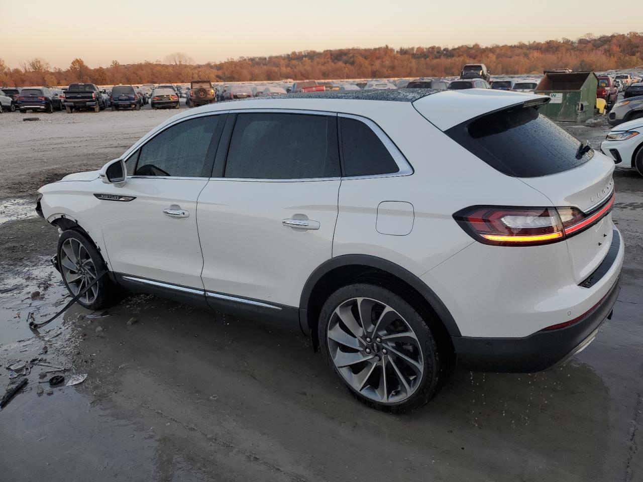 Lincoln Nautilus Reserve Image 6