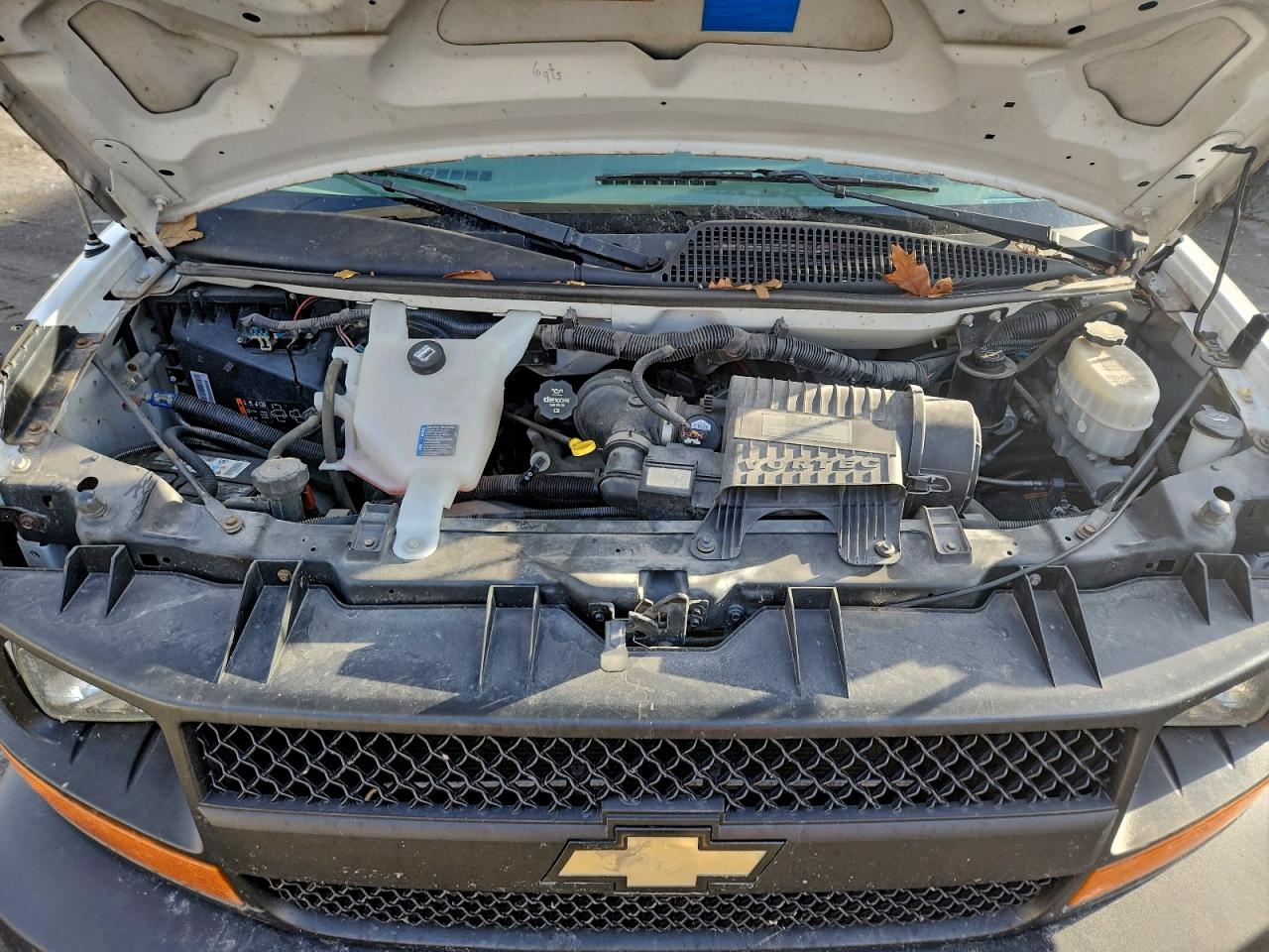 Chevrolet Express Image 7