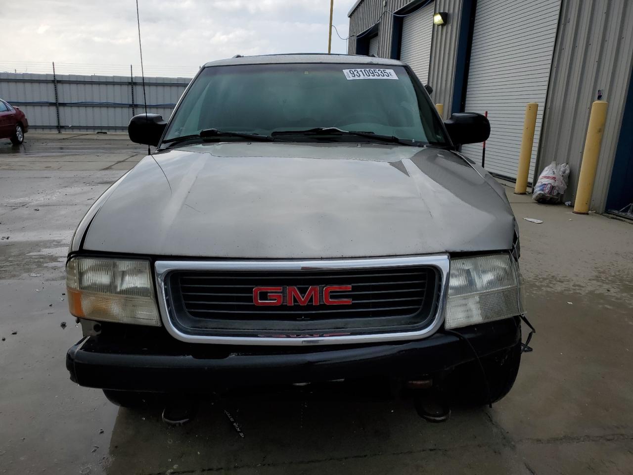 GMC Jimmy Image 7