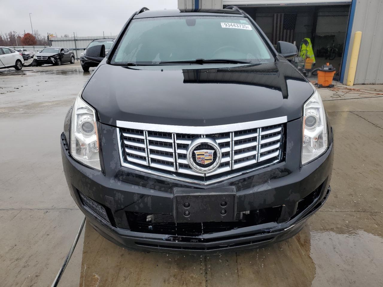 Cadillac SRX Image 6