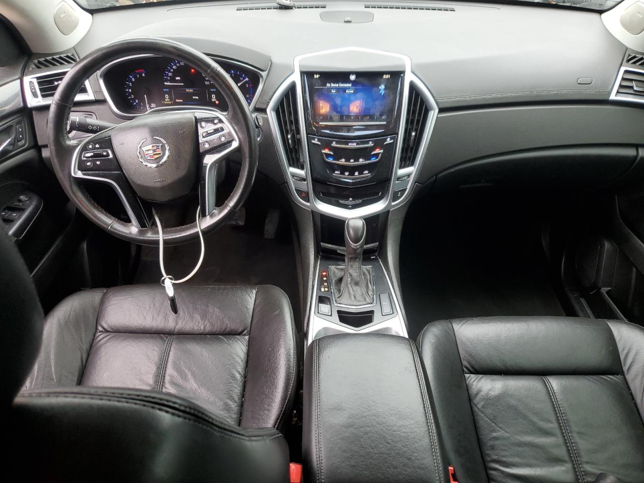 Cadillac SRX Image 2