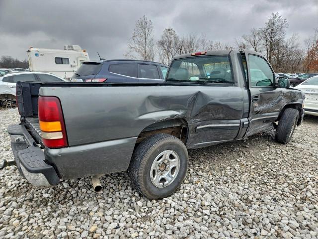 Chevrolet Silverado C1500 Image 7