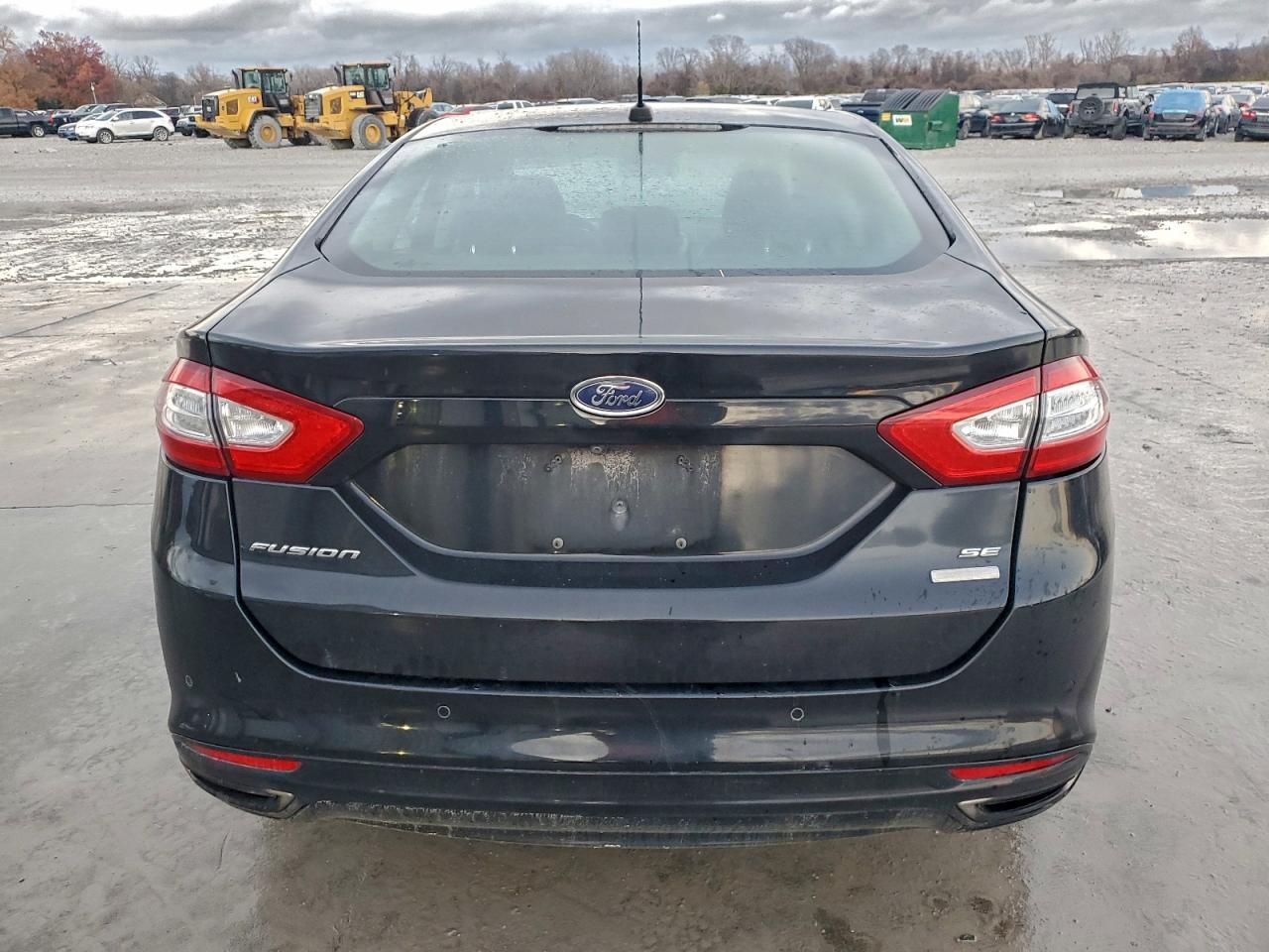 Ford Fusion Se Image 4
