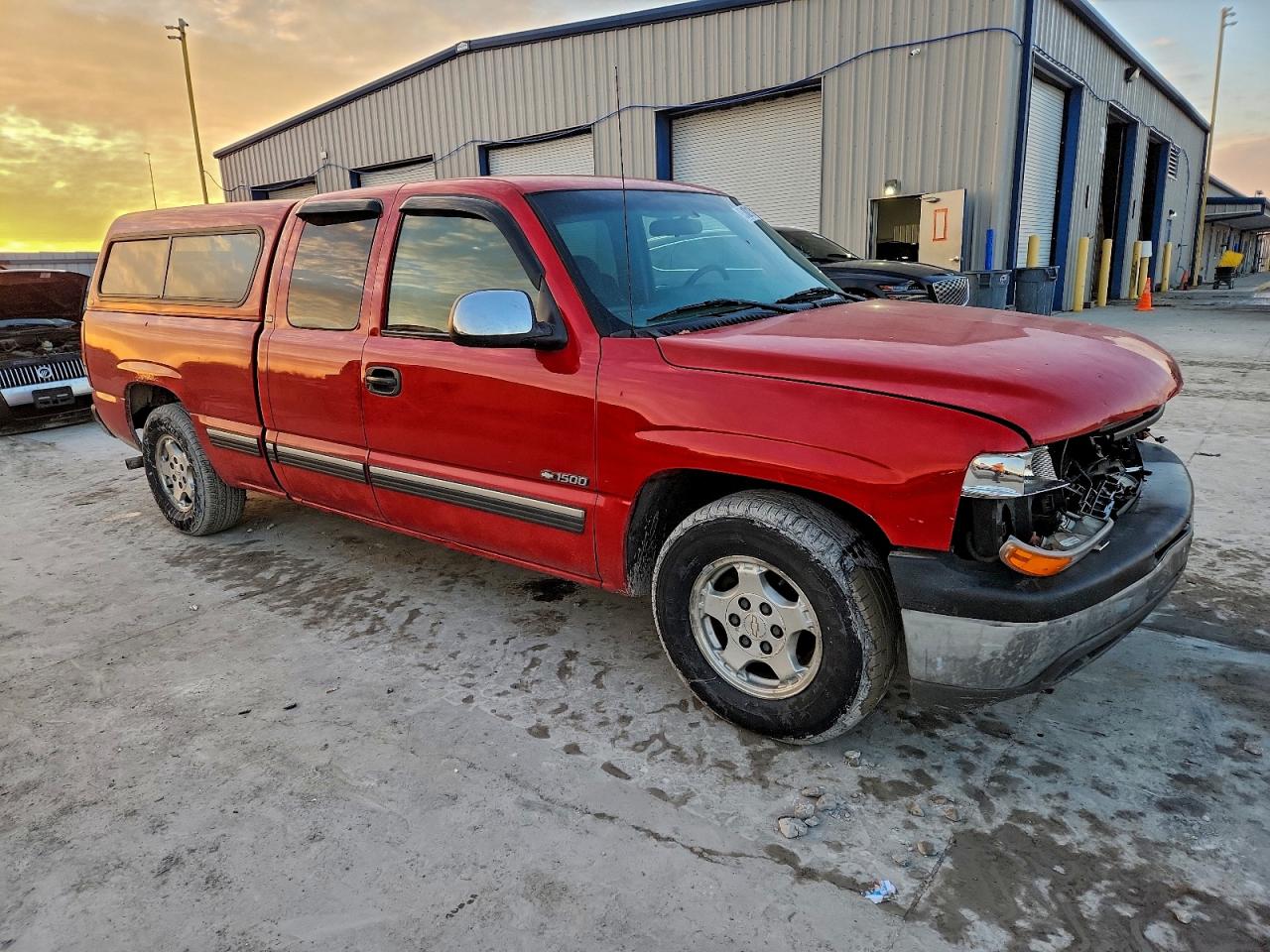 Chevrolet Silverado C1500 Image 5