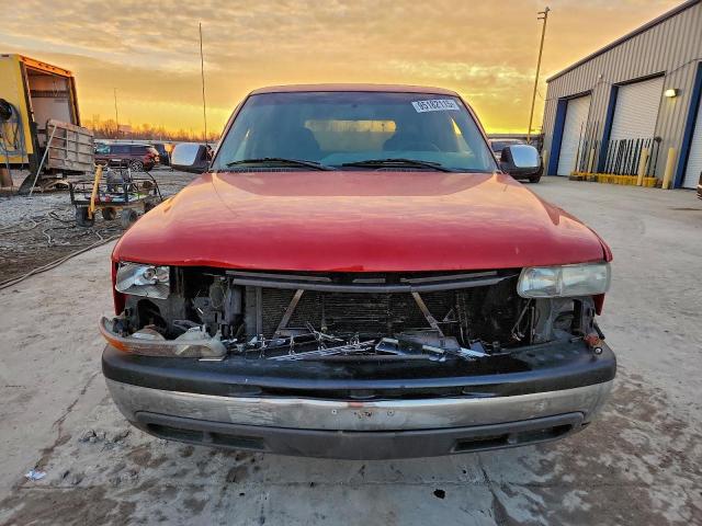 Chevrolet Silverado C1500 Image 10