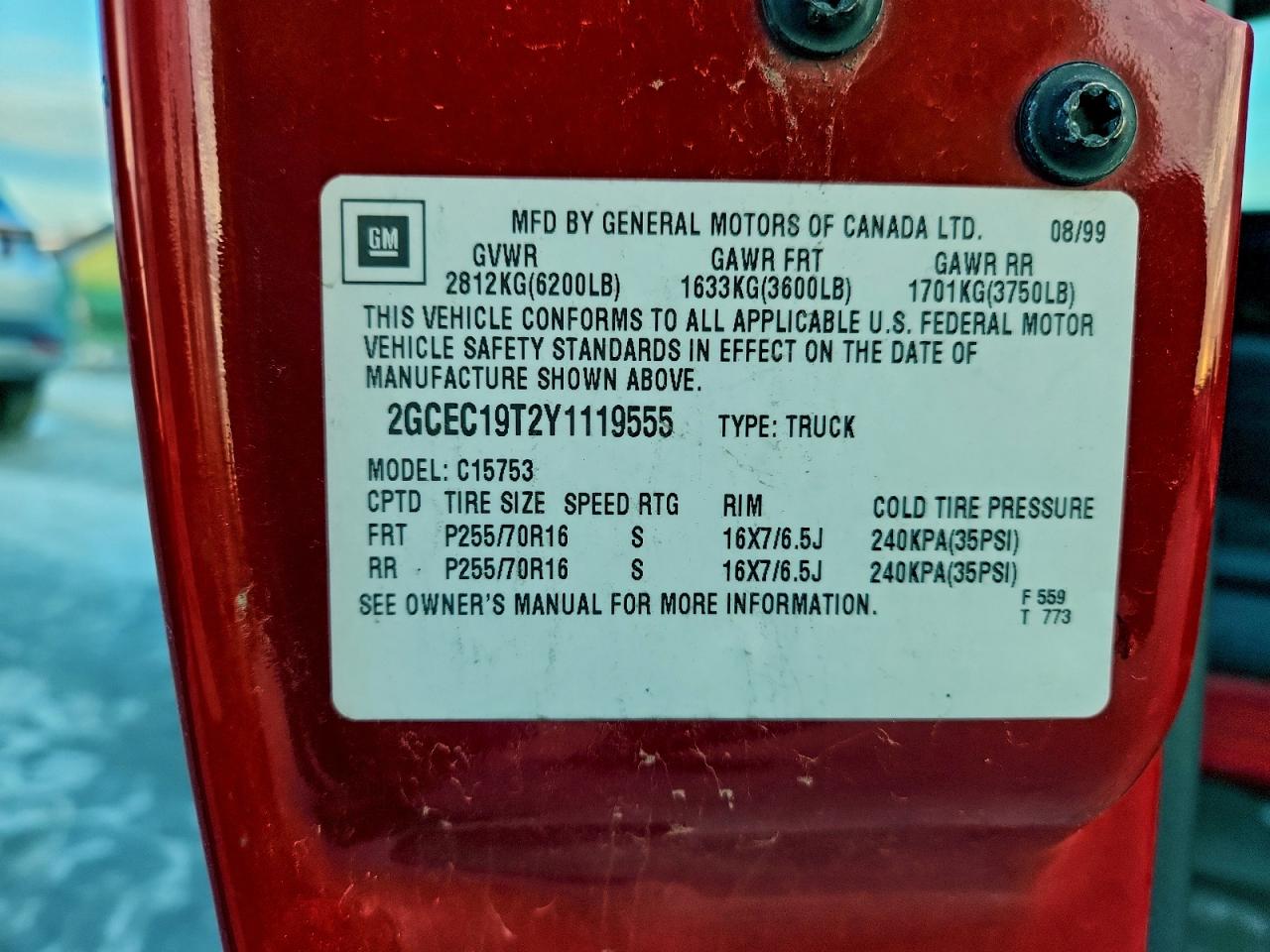 Chevrolet Silverado C1500 Image 2