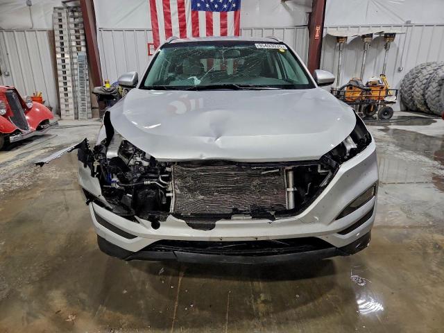 Hyundai TUCSON Sel Image 11