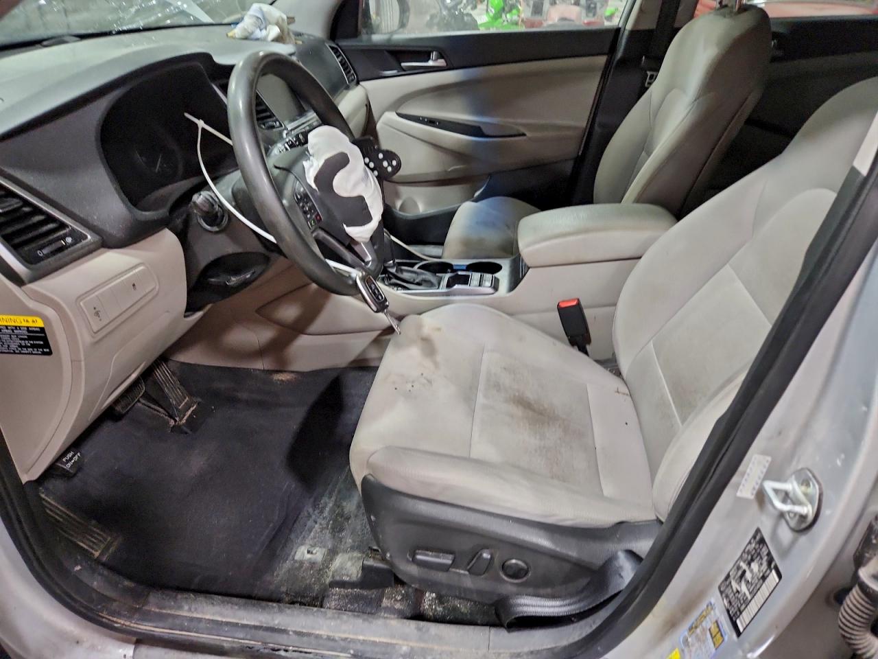 Hyundai TUCSON Sel Image 7