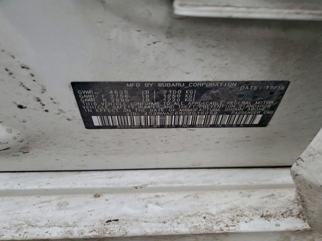 Subaru Legacy Premium Image 8