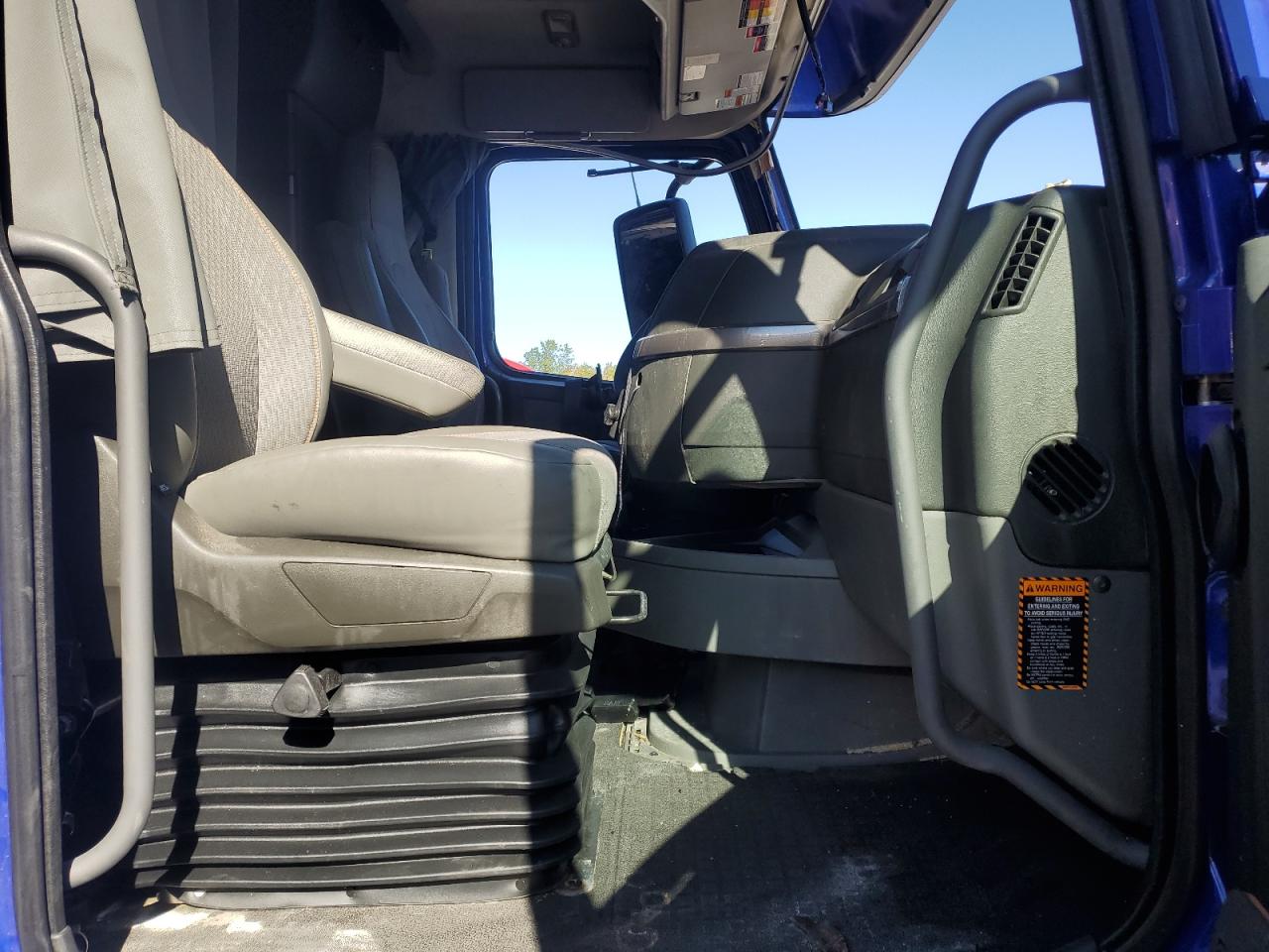 Volvo Vnl Vnl Image 2