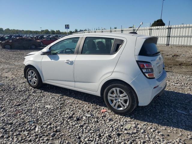 Chevrolet Sonic Image 11