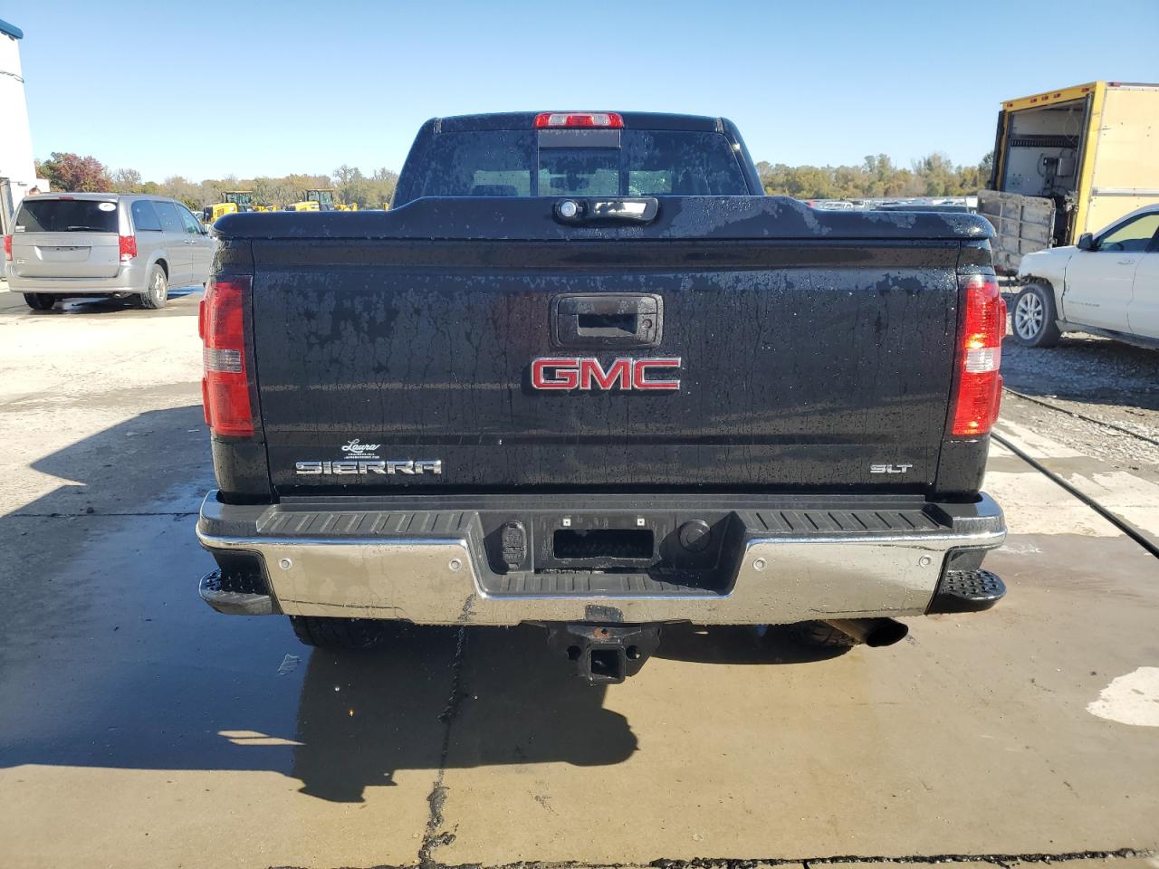 GMC Sierra K2500 Slt Image 11