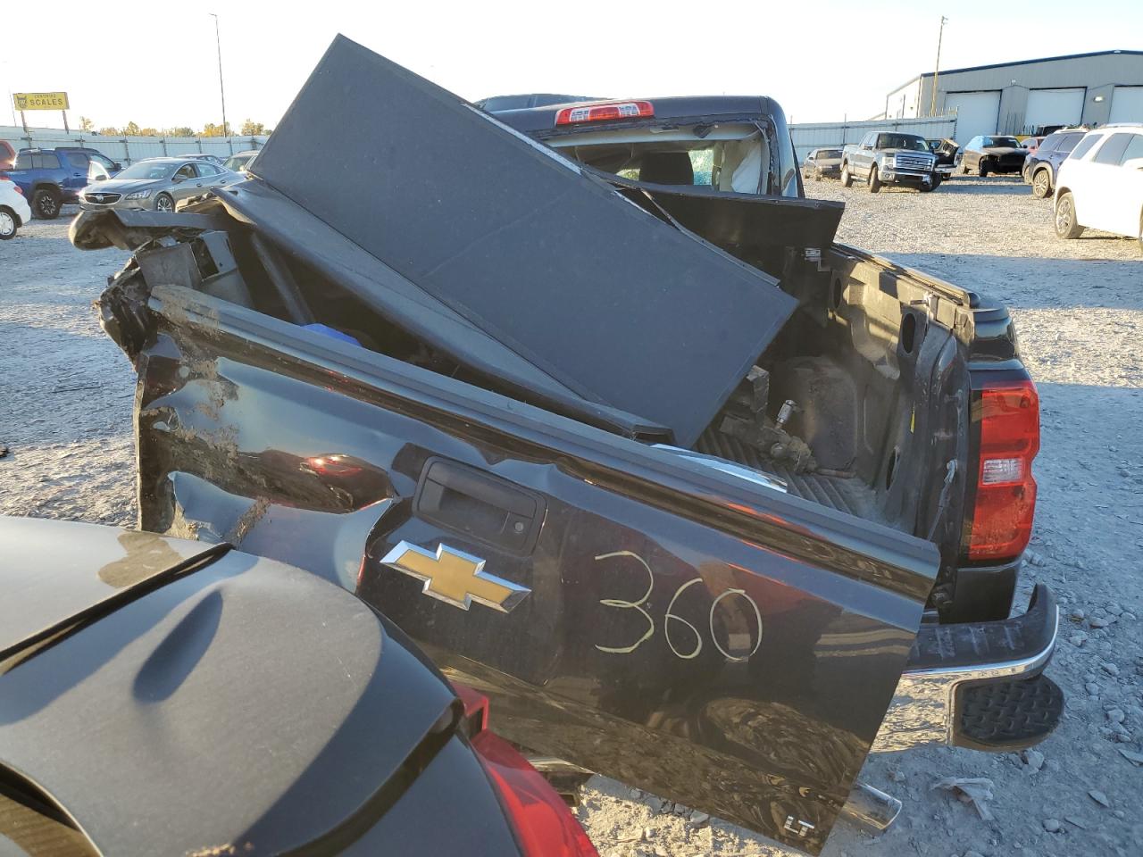 Chevrolet Silverado K1500 Lt Image 8