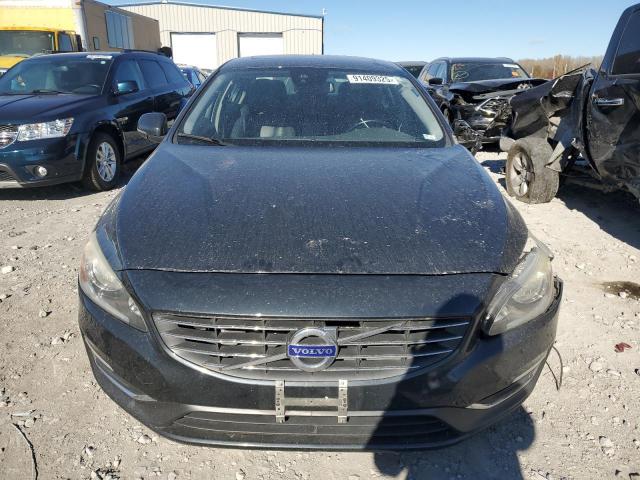 Volvo S60 Platinum Image 2