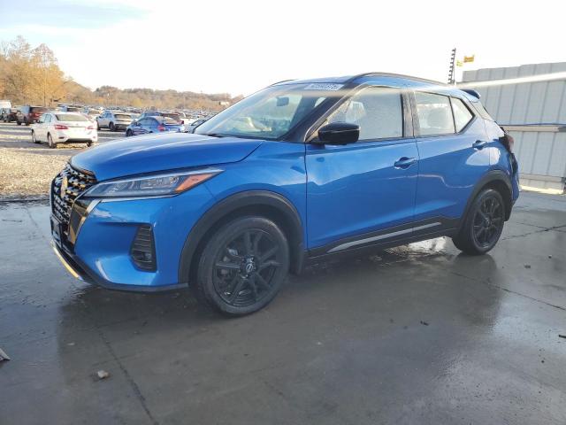  Salvage Nissan Kicks