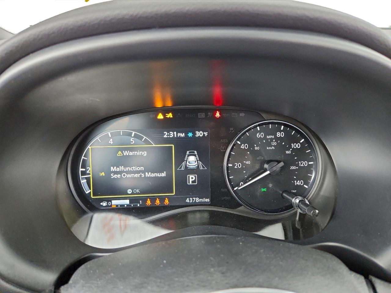 Nissan Kicks Sr Image 3